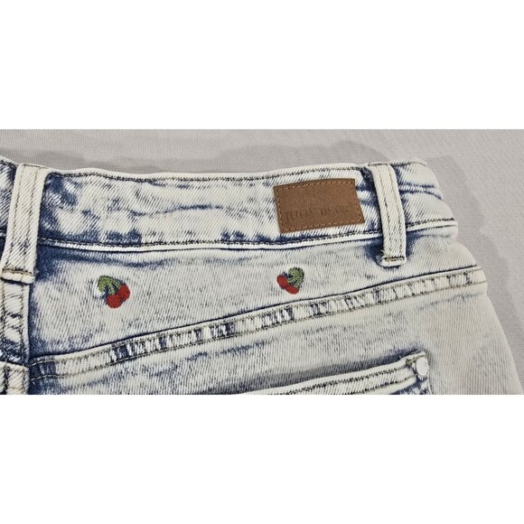 Judy Blue Denim Shorts Embroidered Cherries Distressed Stonewashed Plus Size 1XL - Picture 6 of 16